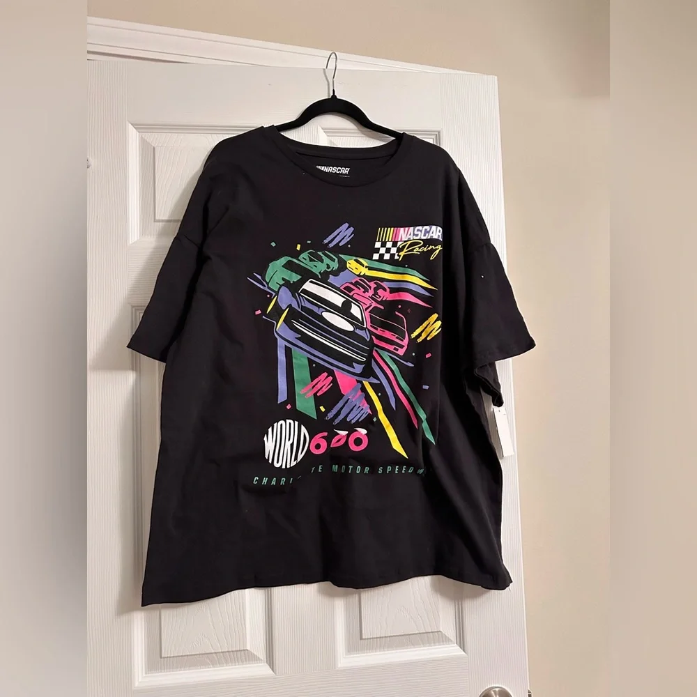 NASCAR Graphic T Shirt BNWT Size L - Picture 1 of 3